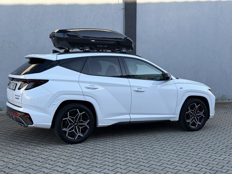 Thule Motion 3 M ve Filson Store